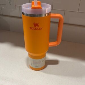 Stanley Vibrant Orange Quencher Tumbler. Goldenrod coral